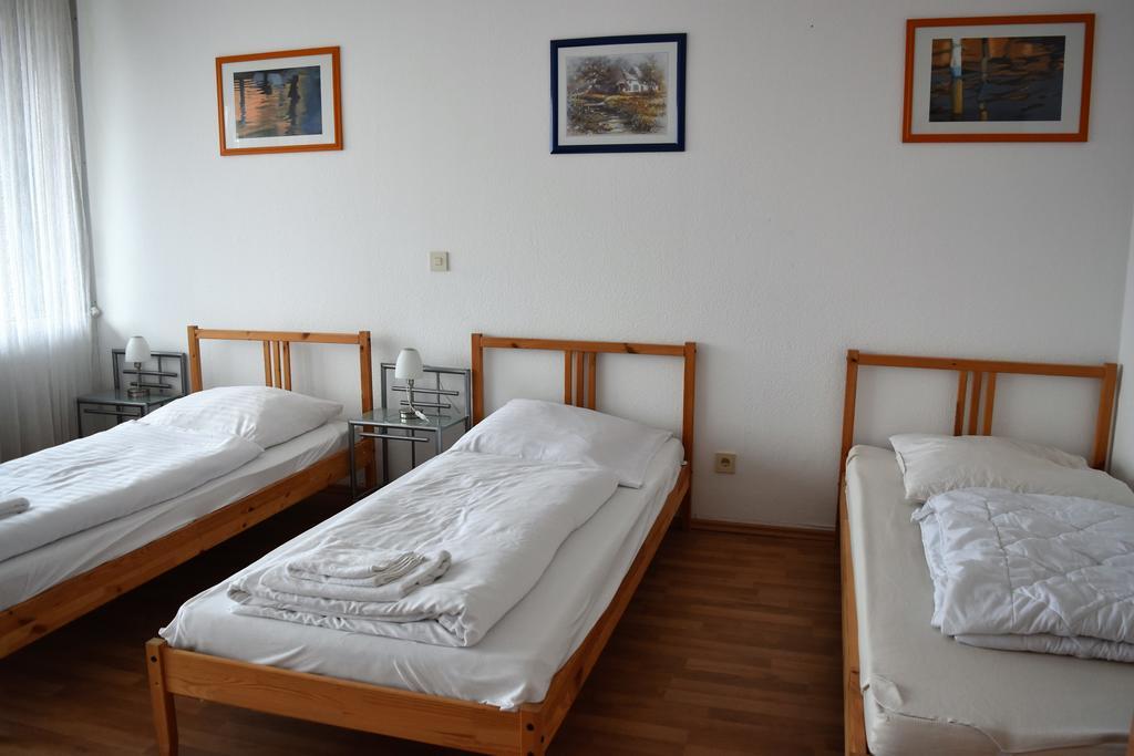 Work & Stay Neuss Buitenkant foto